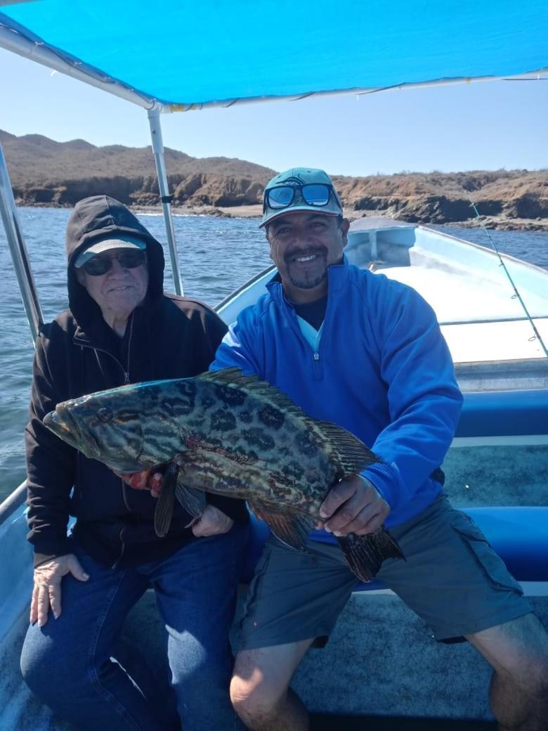 Hotel- Whale Tours And Sport Fishing Vista Mag-Bay Puerto San Carlos ภายนอก รูปภาพ